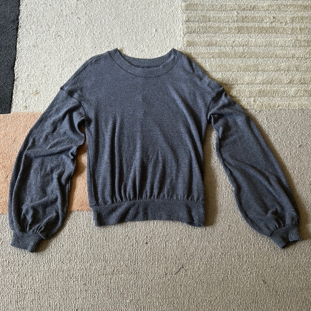 Free People Beach Gray Sweater Size Small